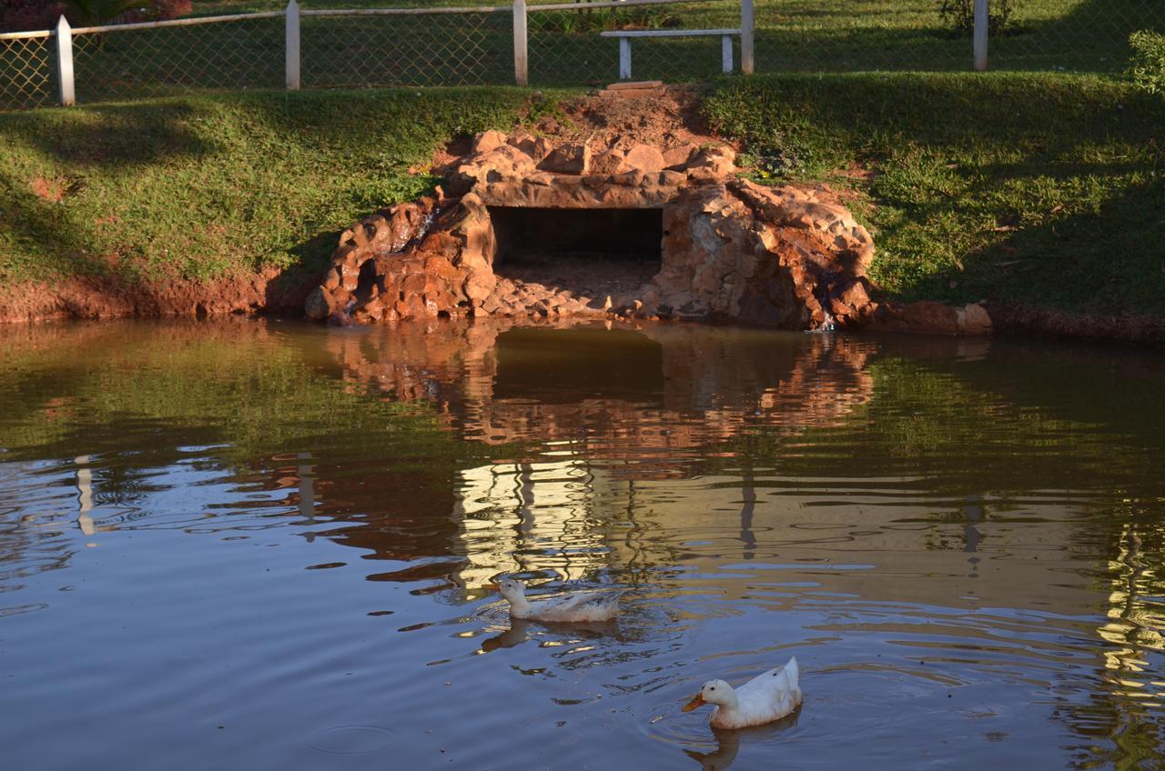 Pousada Coqueiro Verde Minas Gerais Mateus Leme Esterno foto